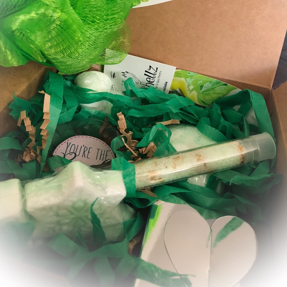 All Natural Effervesces Tea Tree Spa Gift Set
